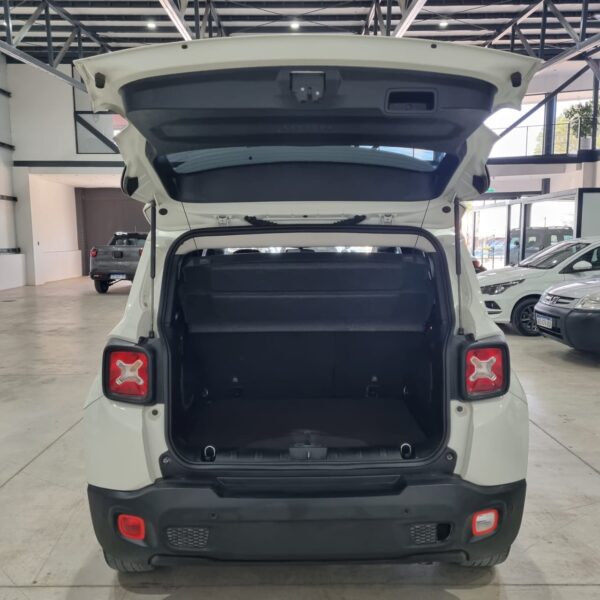 Jeep Renegade Sport 1.8 4x2 128cv - Image 7