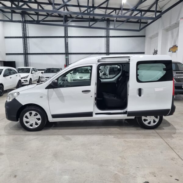 Renault Kangoo Express 1.6 Confort SCE 5 Asientos (L18) - Image 11