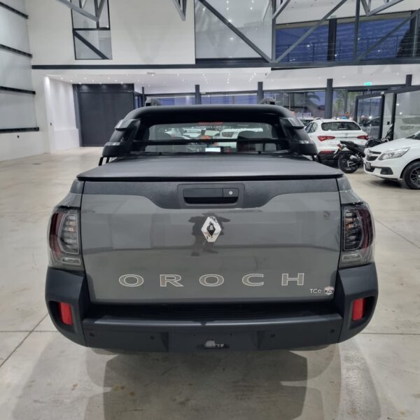 Renault Duster Oroch 1.3t Outsider 4x4 - Image 6