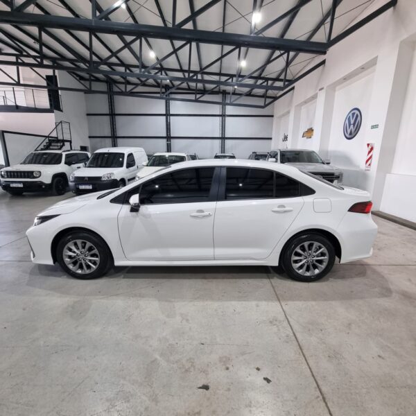 Toyota Corolla 2.0 XLI CVT (L23) - Image 9