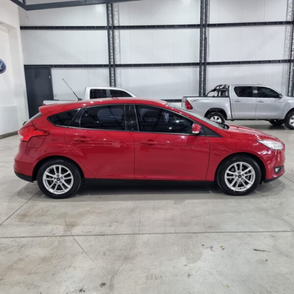 Ford Focus III 1.6 S 5ptas (L15) - Image 4