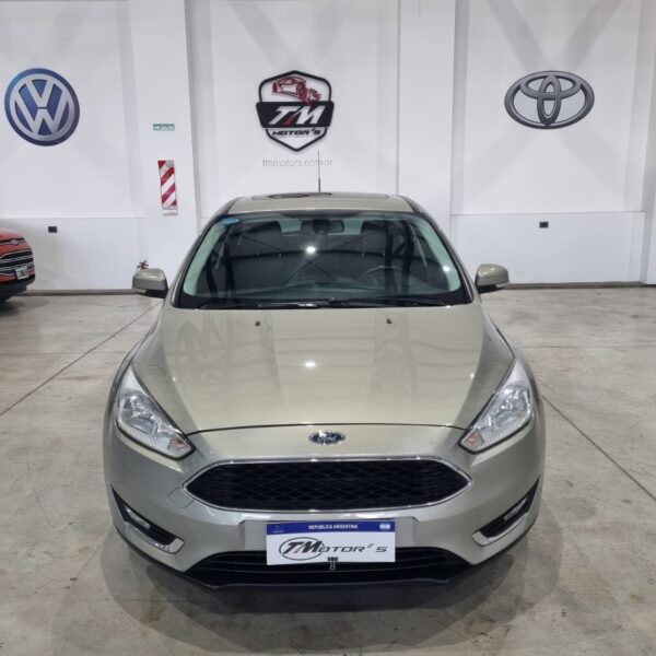 Ford Focus III 2.0 5ptas SE Plus Powershift (L15) - Image 2