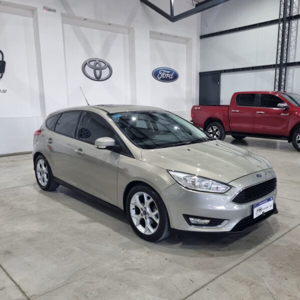 Ford Focus III 2.0 5ptas SE Plus Powershift (L15) - Image 3