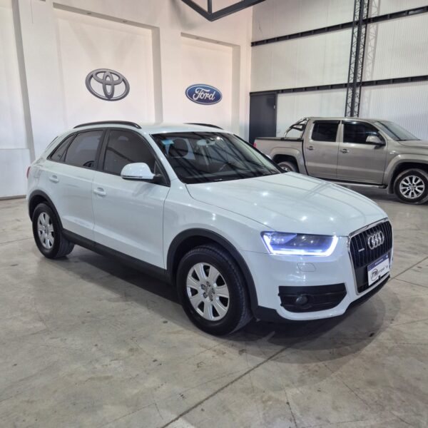 Audi Q3 2.0T Quattro 170cv - Image 3