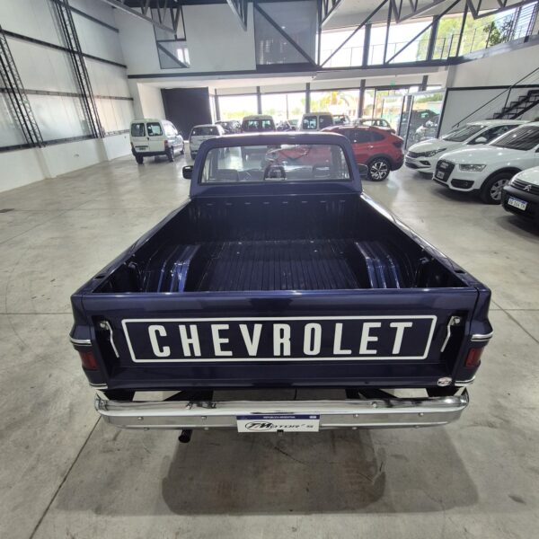 Chevrolet C10 Custom 4 Vel Luxe - Image 7