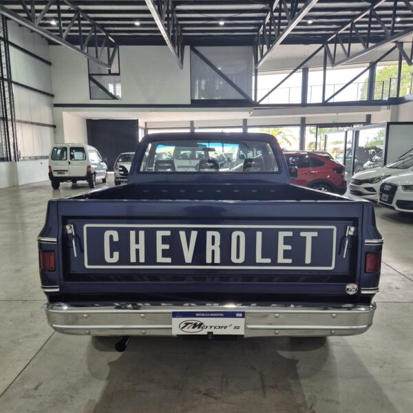 Chevrolet C10 Custom 4 Vel Luxe - Image 6