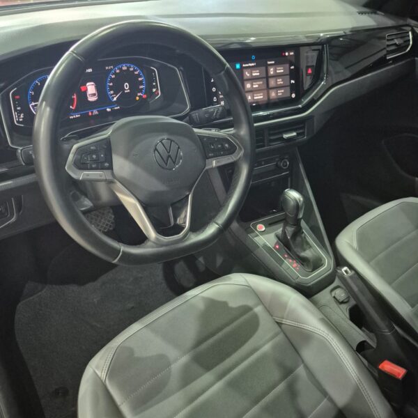 Volkswagen Nivus 200 TSI Highline AT - Image 10