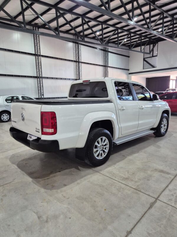 Volkswagen Amarok (L20) 3.0TD 4x4 C/D AT Comfortline V6 258cv - Image 5