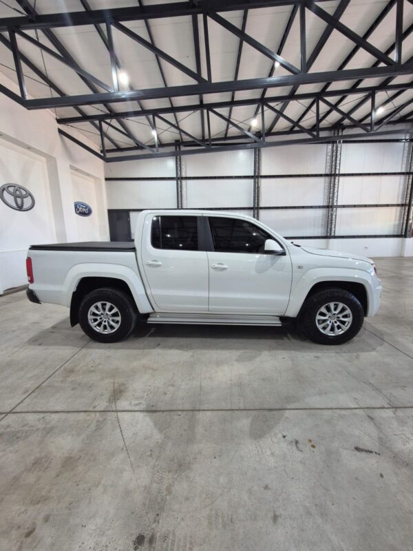 Volkswagen Amarok (L20) 3.0TD 4x4 C/D AT Comfortline V6 258cv - Image 4
