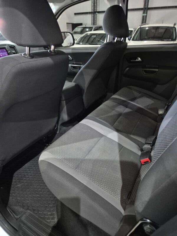 Volkswagen Amarok (L20) 3.0TD 4x4 C/D AT Comfortline V6 258cv - Image 13