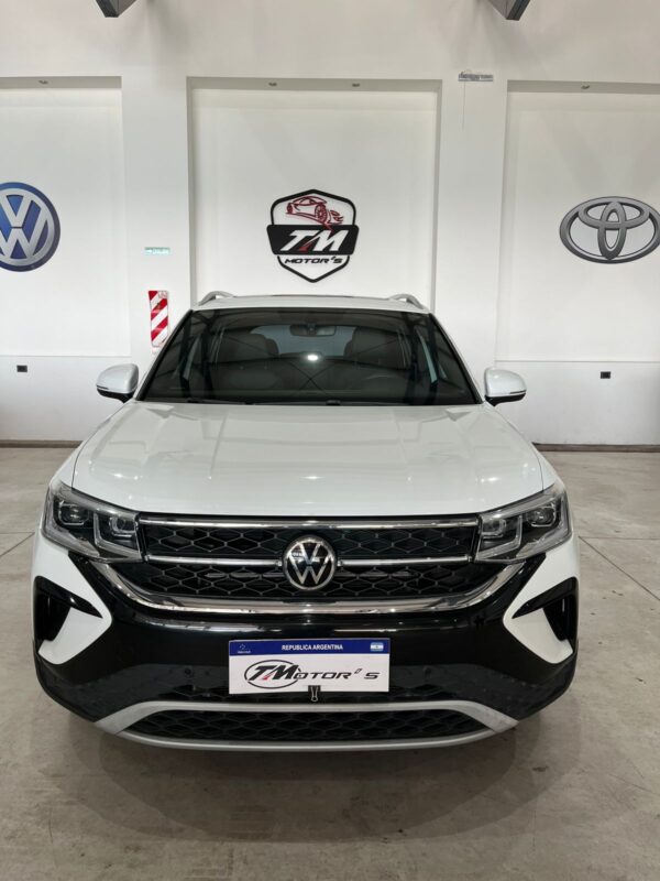 Volkswagen Taos 1.4 250 TSI Highline Tiptronic - Image 2