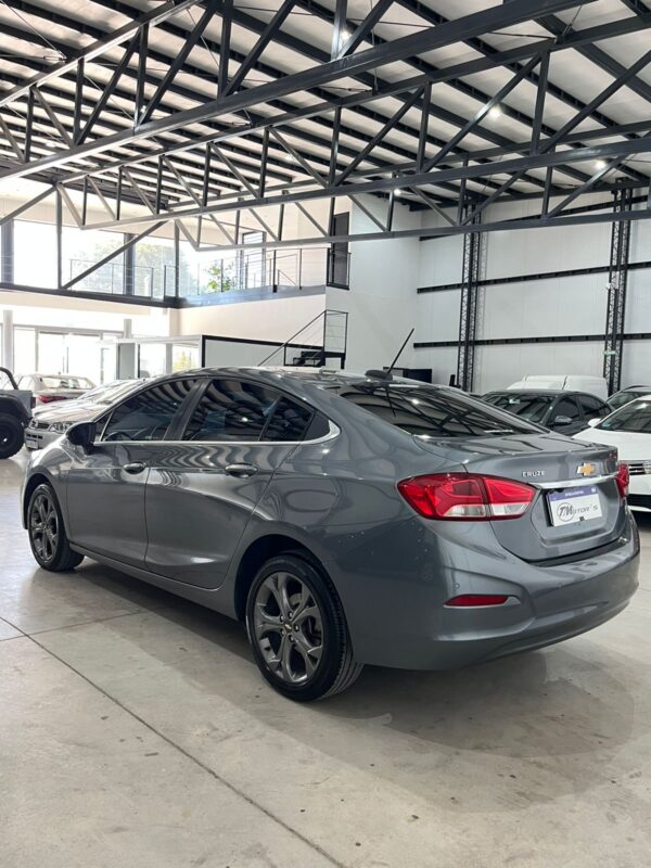 Chevrolet Cruze II LTZ 1.4T AT 4ptas 153cv - Image 8