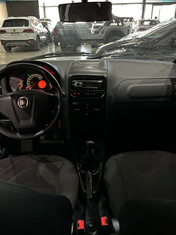 Fiat Strada Working 1.4 DC (L14) - Image 9