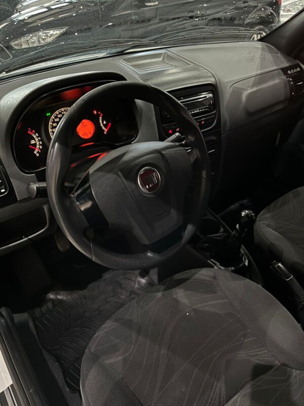 Fiat Strada Working 1.4 DC (L14) - Image 10