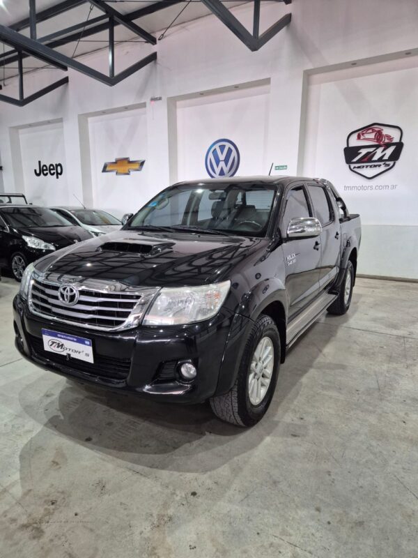 Toyota Hilux (L12) 3.0 C/D 4x2 TDI SRV 171cv