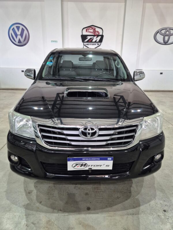 Toyota Hilux (L12) 3.0 C/D 4x2 TDI SRV 171cv - Image 2