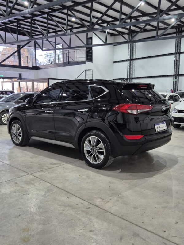 Hyundai Tucson 2.0 4x4 Premium AT (L16) - Image 8