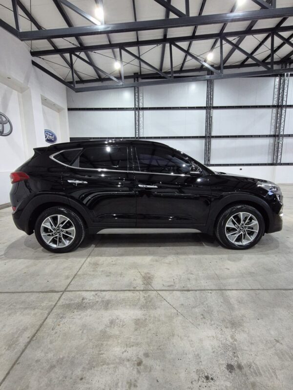 Hyundai Tucson 2.0 4x4 Premium AT (L16) - Image 4