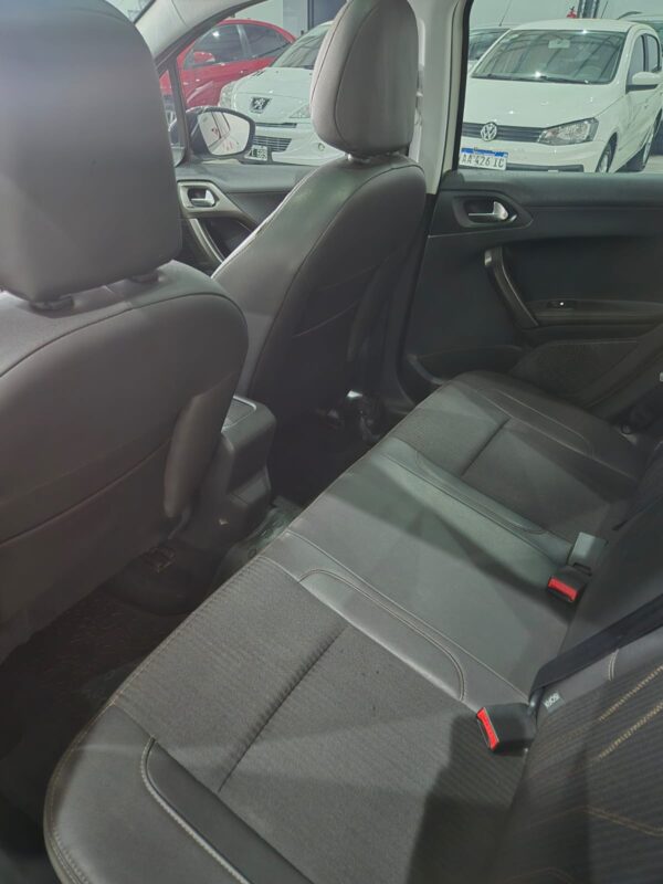 Peugeot 2008 1.6 Feline 115cv (L19) - Image 13