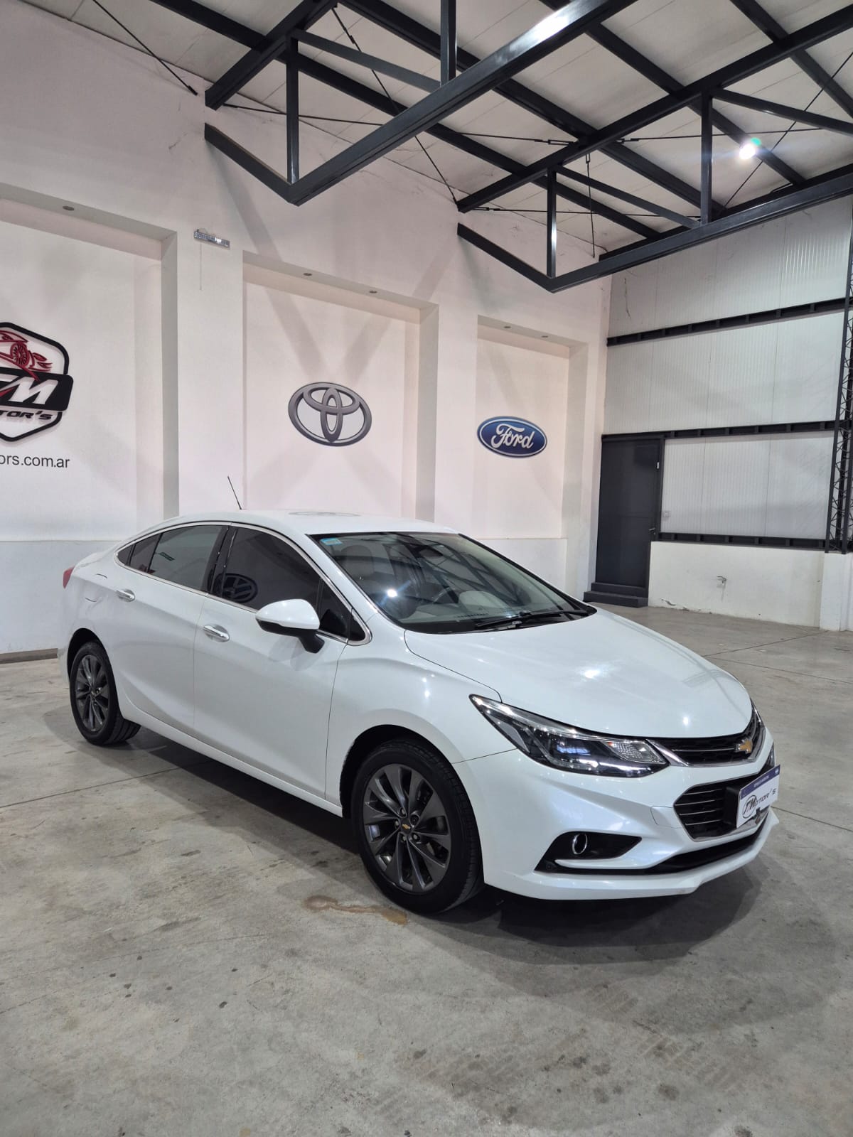 Chevrolet Cruze II LTZ 1.4T 4ptas 153cv - Image 3