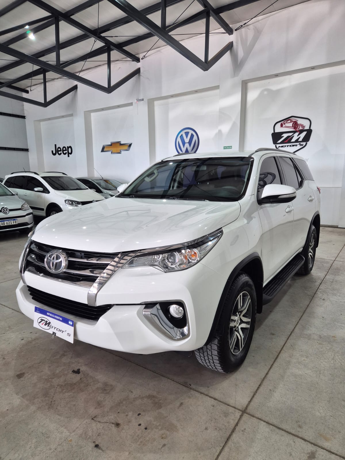 Toyota Hilux SW4 TDI SR (L16)