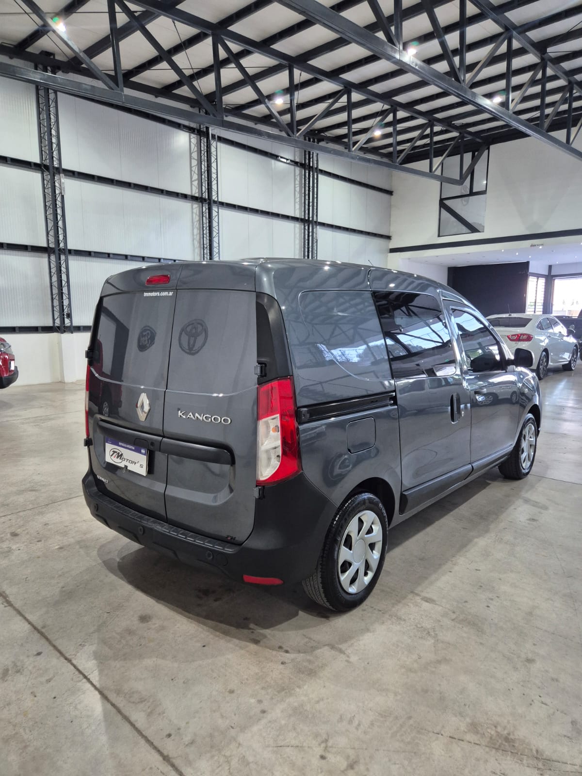 Renault Kangoo Express 1.6 Confort SCE 5 Asientos (L18) - Image 6