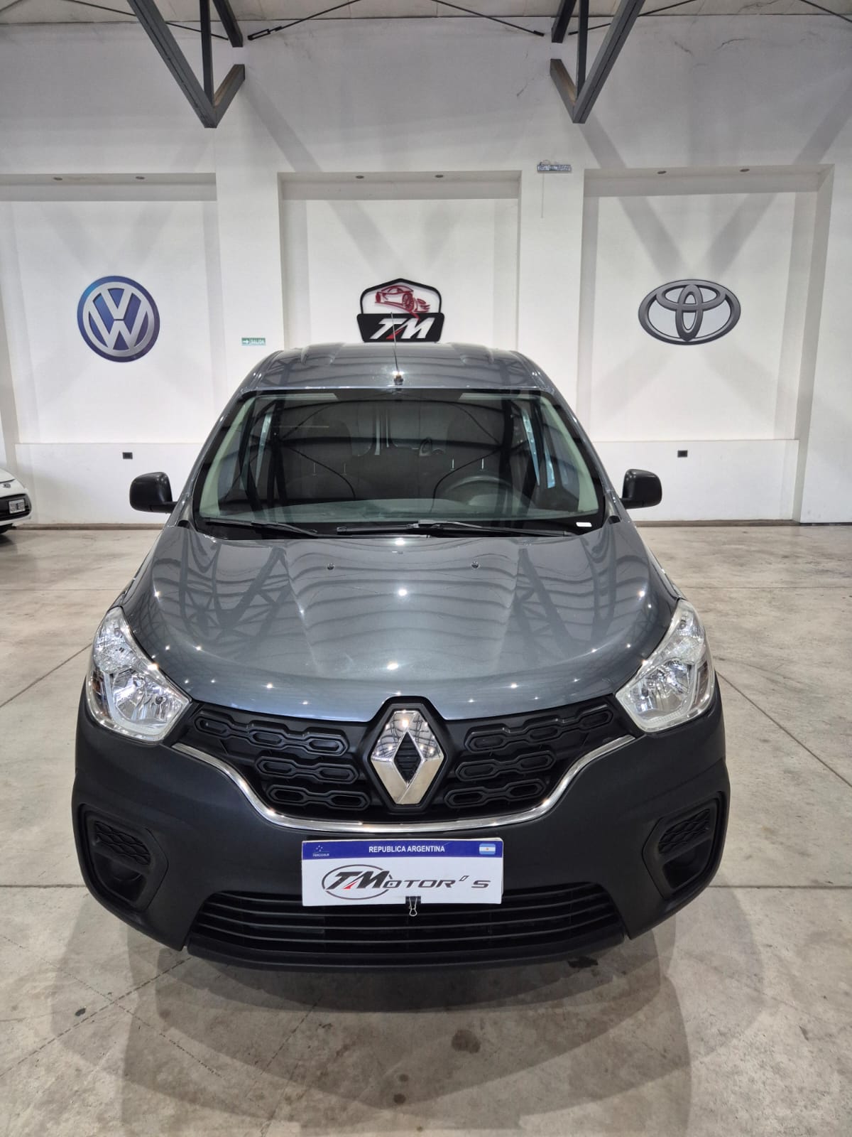 Renault Kangoo Express 1.6 Confort SCE 5 Asientos (L18) - Image 2