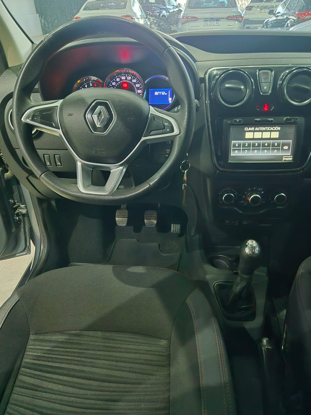 Renault Kangoo Express 1.6 Confort SCE 5 Asientos (L18) - Image 12