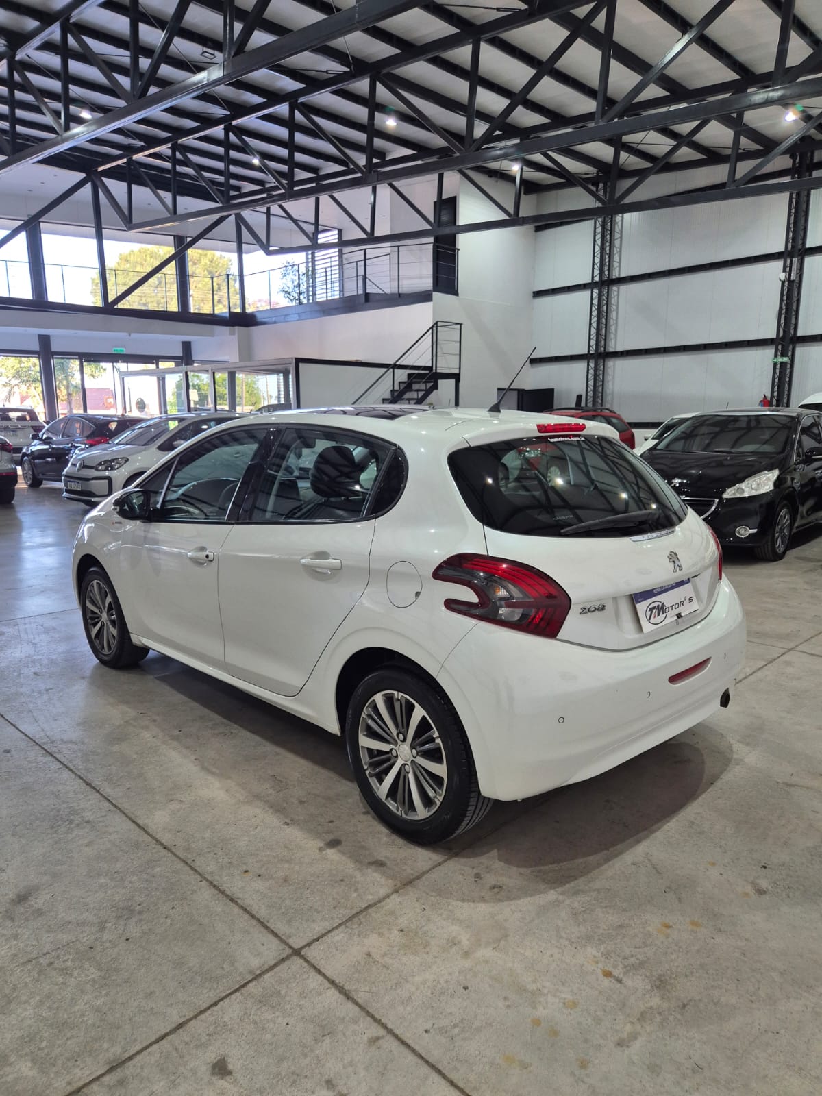 Peugeot 208 1.6 5ptas In Concert 115cv (L18) - Image 8