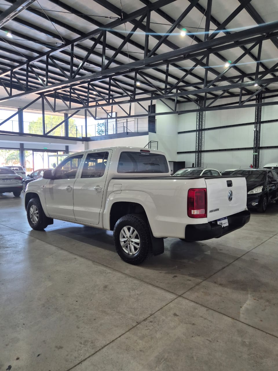 Volkswagen Amarok (L17) 2.0TD 4x2 CD Trendline 140cv - Image 8
