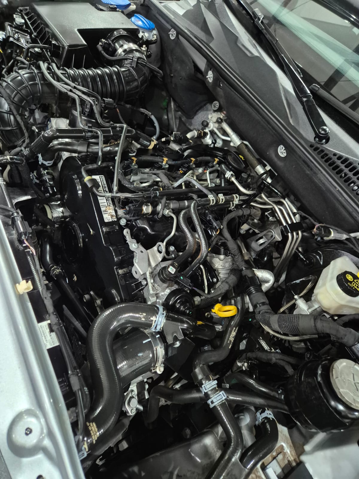 Volkswagen Amarok (L17) 2.0TD 4x2 C/D Highline AT 180cv - Image 3