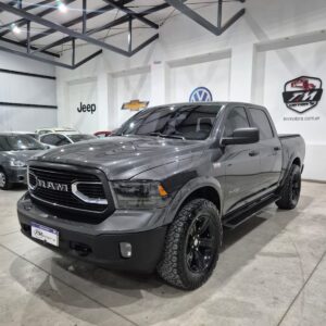 RAM 1500 Laramie 5.7 4x4 C/D