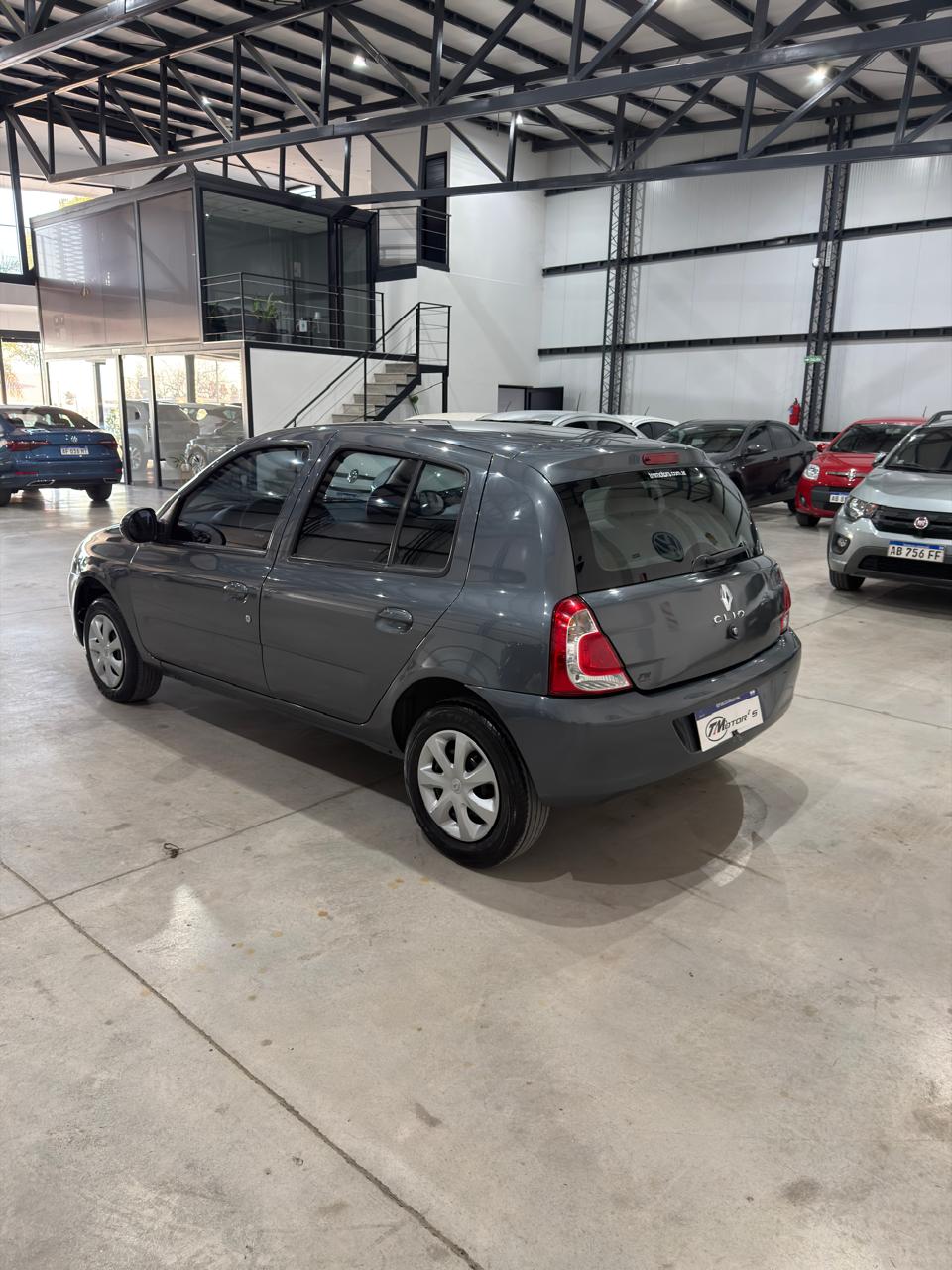 Renault Clio MIO 1.2 5ptas Confort Pack - Image 8