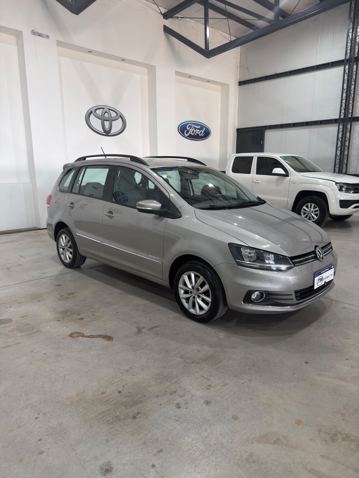 Volkswagen Suran 1.6 Highline (L15) - Image 14