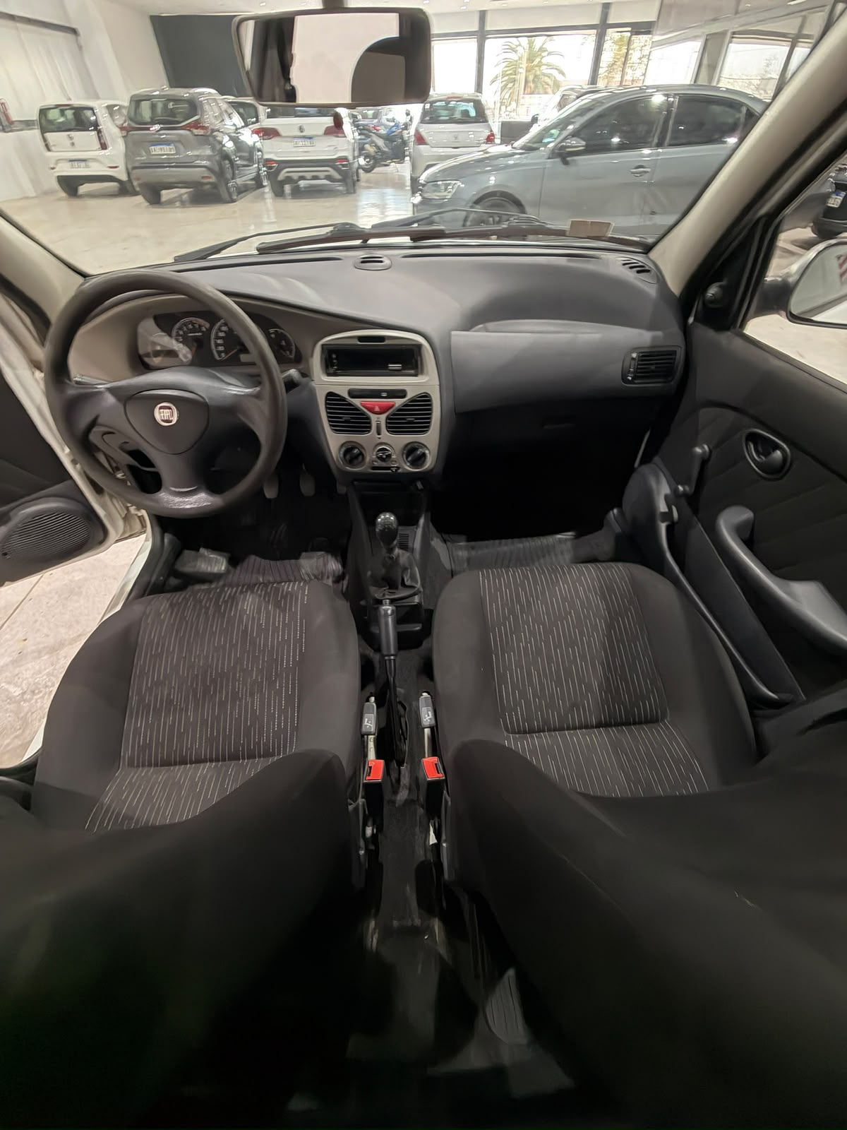 Fiat Palio 1.4 5ptas Fire (L09) - Image 3