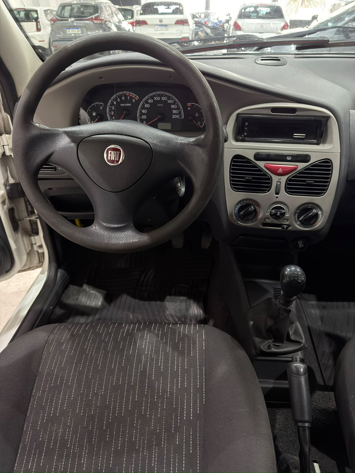 Fiat Palio 1.4 5ptas Fire (L09) - Image 4