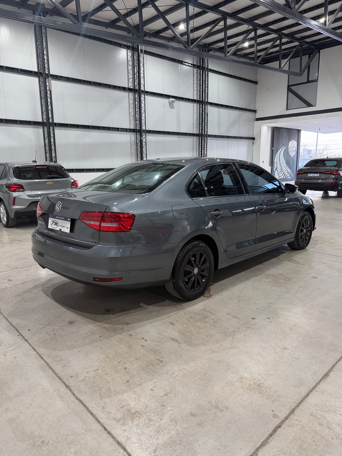 Volkswagen Vento 2.0 8V Advance 115cv (L15) - Imagen 10