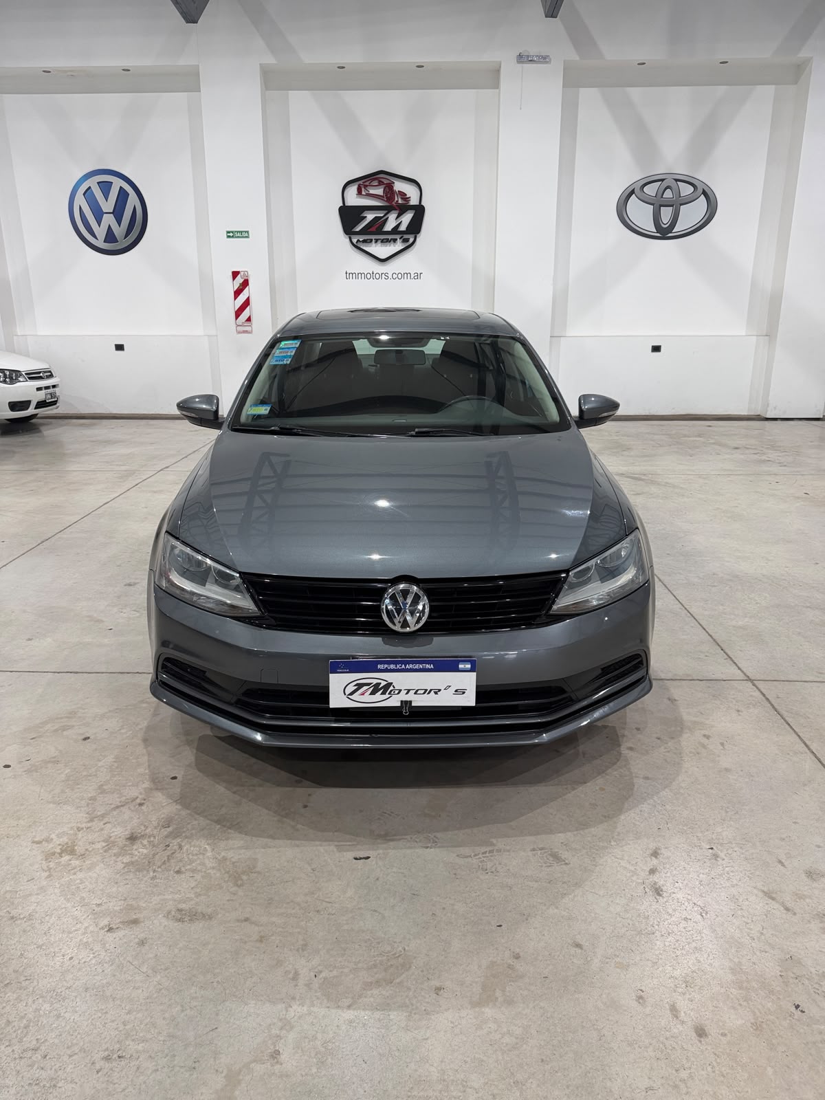 Volkswagen Vento 2.0 8V Advance 115cv (L15) - Imagen 14