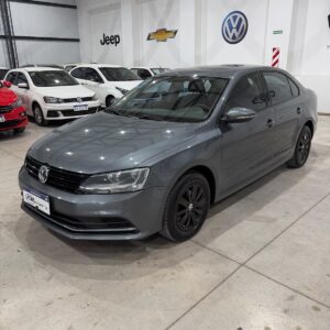 Volkswagen Vento 2.0 8V Advance 115cv (L15)