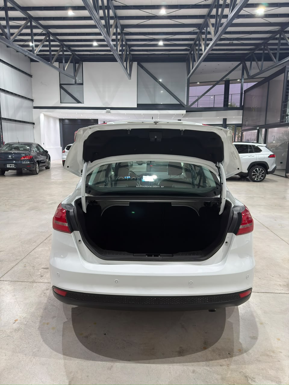 Ford Focus III 2.0 4ptas SE Plus Powershift (L15) - Imagen 6