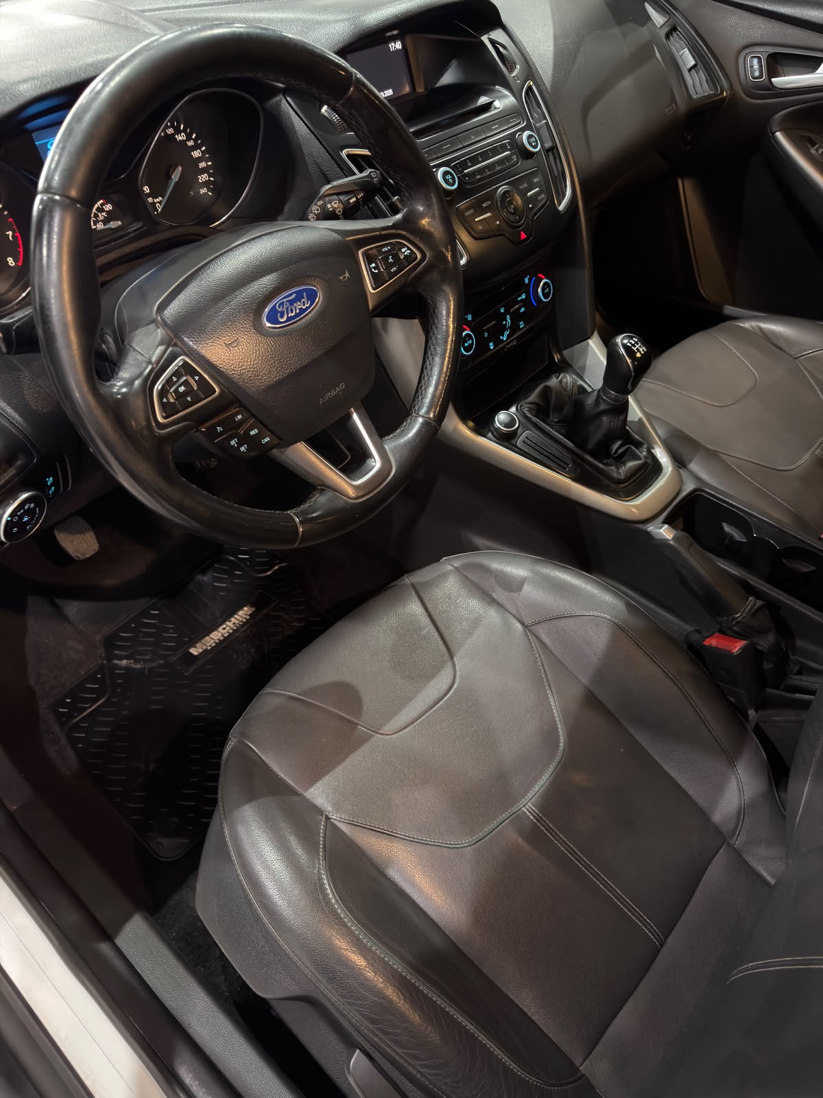 Ford Focus III 2.0 5ptas SE Plus (L15) - Imagen 8