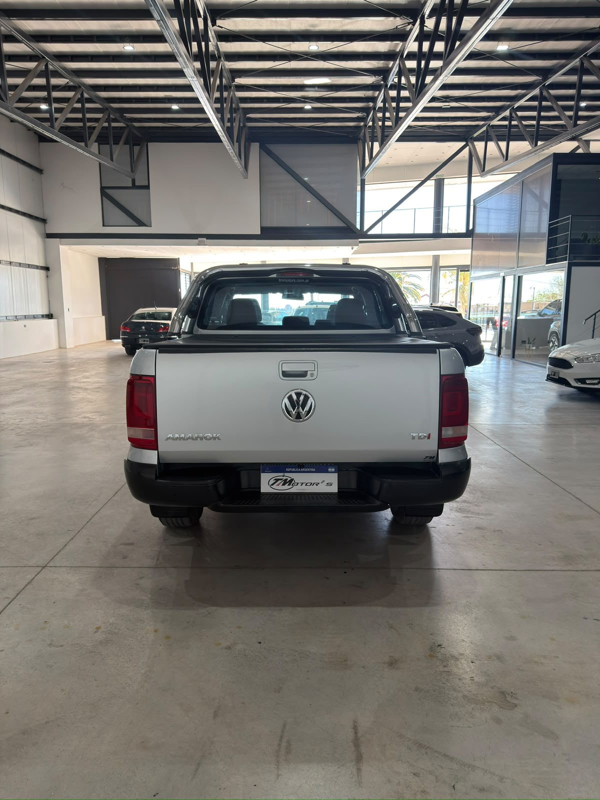 Volkswagen Amarok (L16) 2.0TD 4x2 C/D Comfortline AT 180cv - Imagen 9