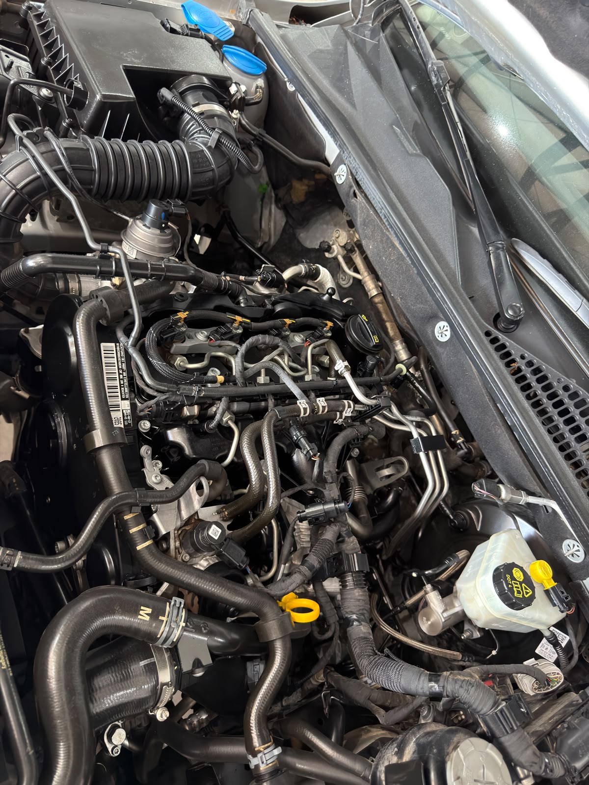 Volkswagen Amarok (L16) 2.0TD 4x2 C/D Comfortline AT 180cv - Imagen 13