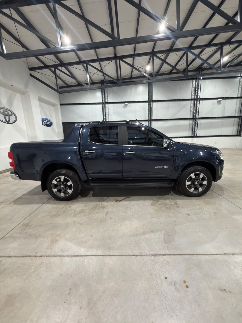 Chevrolet S10 High Country 2.8 TD 4x2 C/D 100 Years 180cv (L17) - Imagen 11